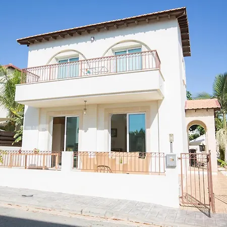 Villa Luxury 2 Bedroom With Private Pool, Paralimni 1240 Pernera