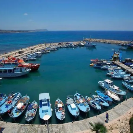 Villa Luxury 2 Bedroom With Private Pool, Paralimni 1240 Pernera